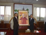 Tỉnh trưởng Savannakhet - Lào Vilayvan Phomkhe tiếp nhận